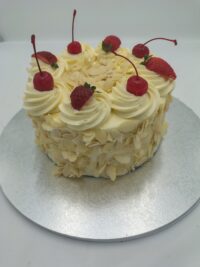 7 Inch Custard & Almond Torte