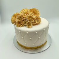 White & Gold Cushion Cake